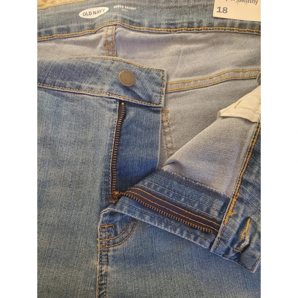 Old Navy Super Skinny Ankle crop‎ sz 18 medium wash nwt wow midrise stretch